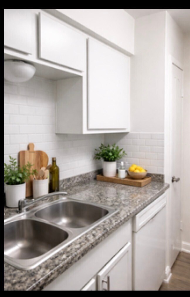 Foto del edificio - 6200 W Tidwell Rd