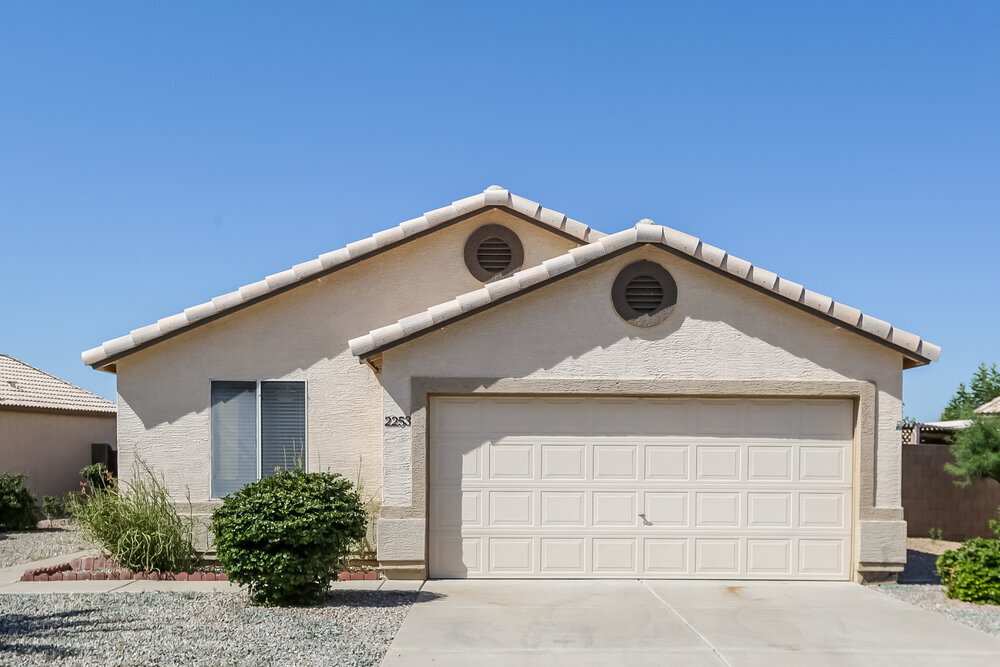 Foto principal - 2253 W 20th Ave