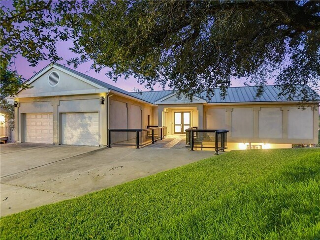 Building Photo - 5801 Cannonade Ct