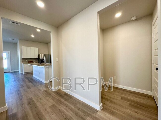 Building Photo - 2208 134th St
