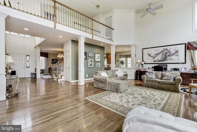 Foto del edificio - 126 Augusta Dr