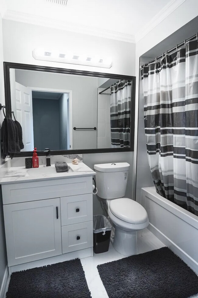 Photo du bâtiment - 9518 Sheppard Av E