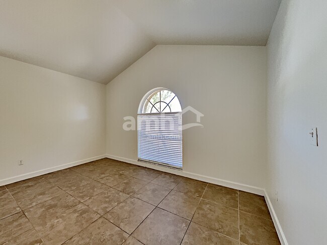 Foto del edificio - 2511 Fairhaven Drive