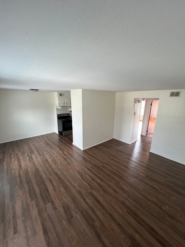 Building Photo - 4204 Billtown Rd