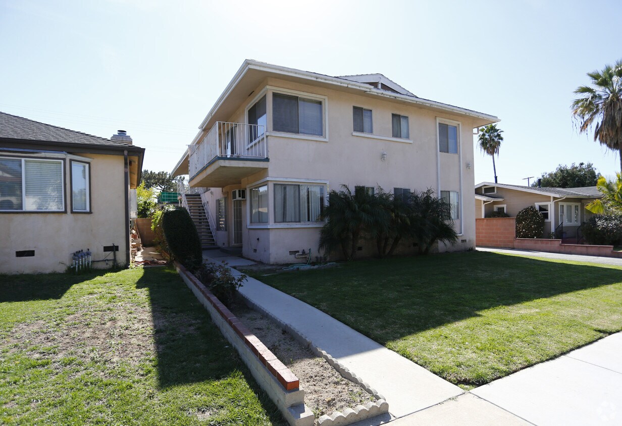 Foto principal - 632 Milford St
