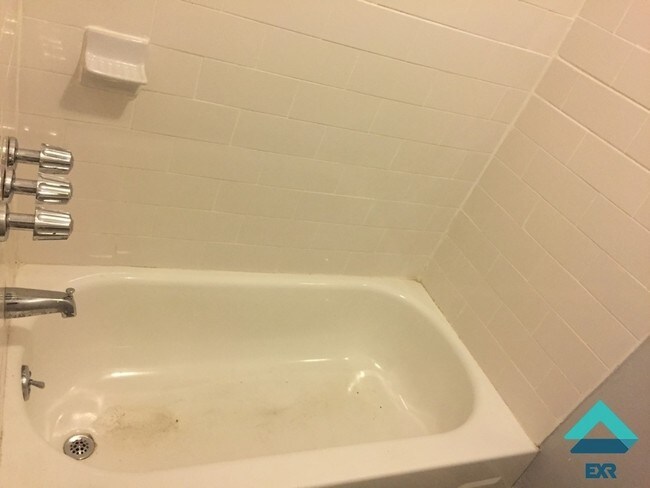 Foto del edificio - 1367 Dean St