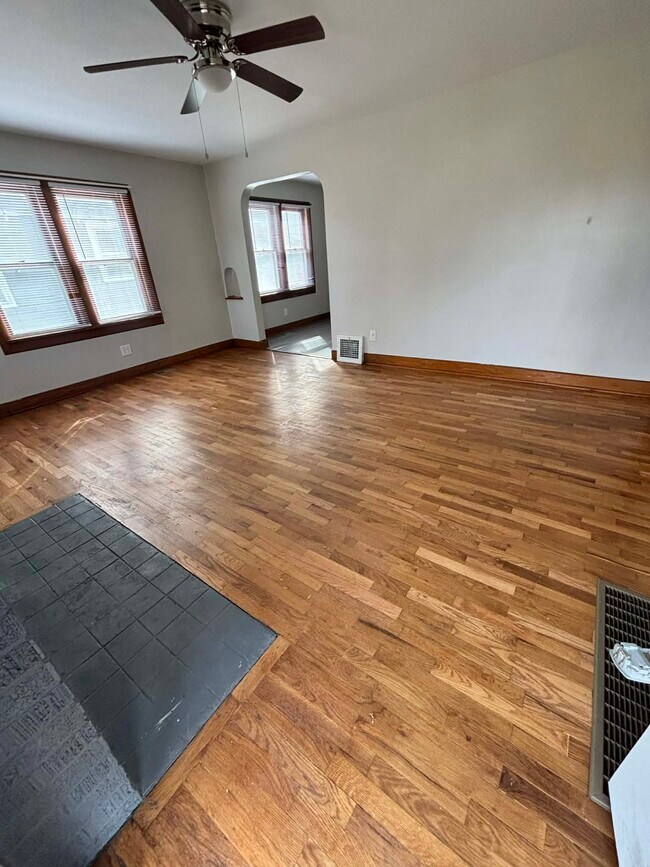 Foto del edificio - 1845 S Ida St