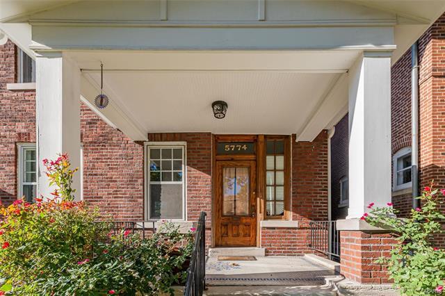 Building Photo - 5774 De Giverville Ave