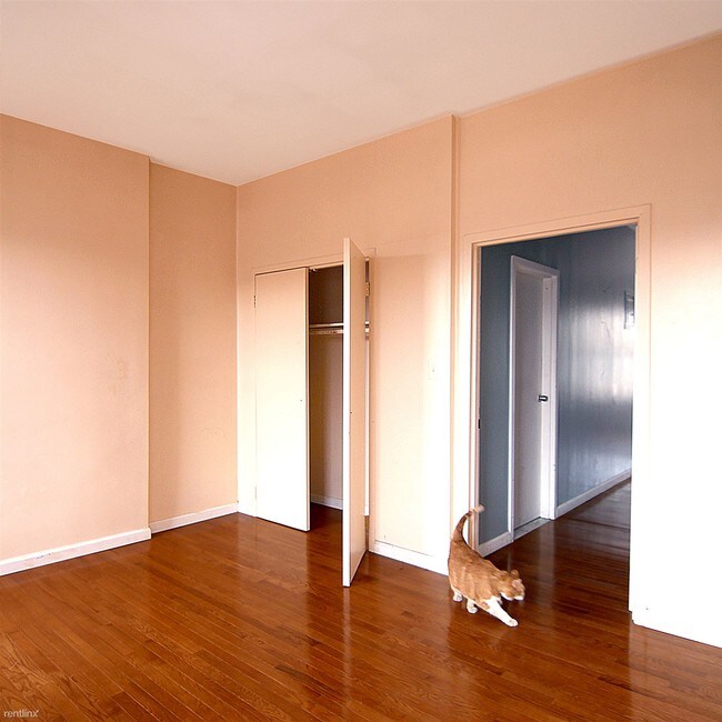 Building Photo - 547 Nostrand Ave