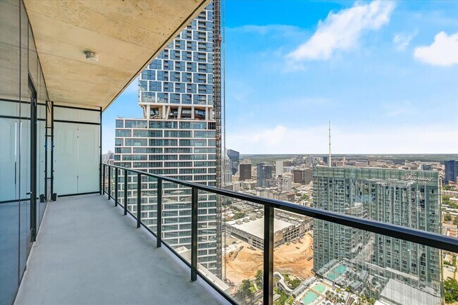 Foto del edificio - 610 Davis St
