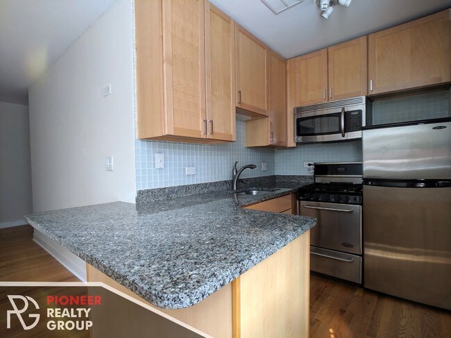 Foto del edificio - 625 W Wrightwood Ave