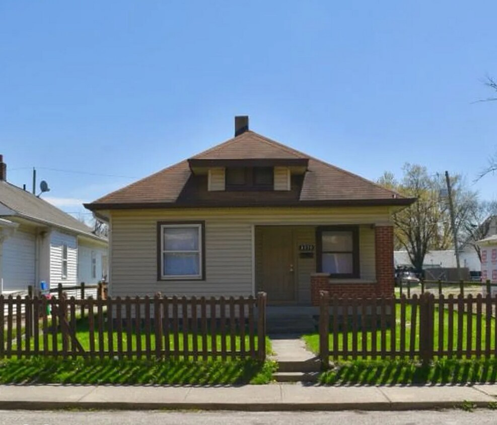 Photo - 1339 Wade St (Indianapolis, IN)