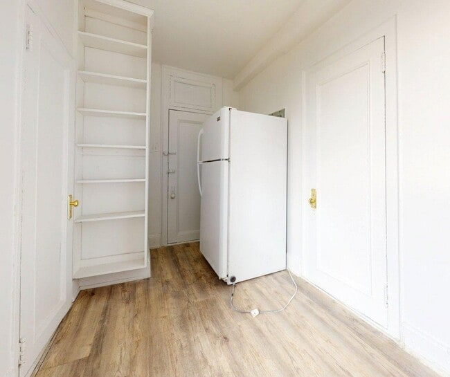 Photo - Edgecombe Avenue Apartment