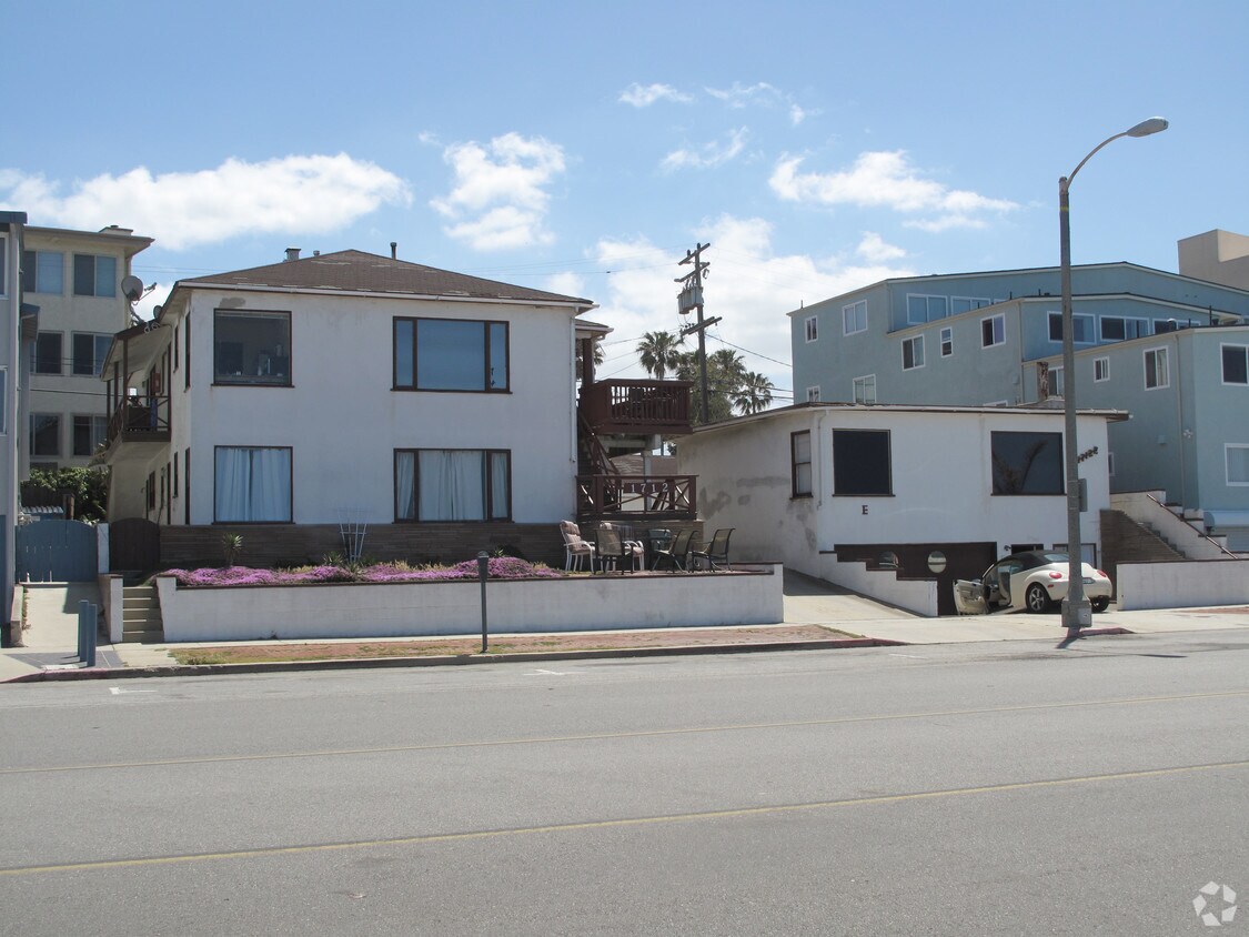 Foto del edificio - 1712 Esplanade