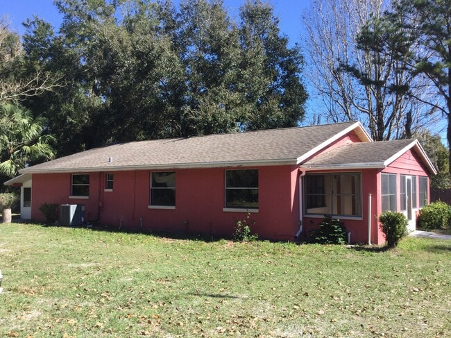 Building Photo - 509 E Magnolia St