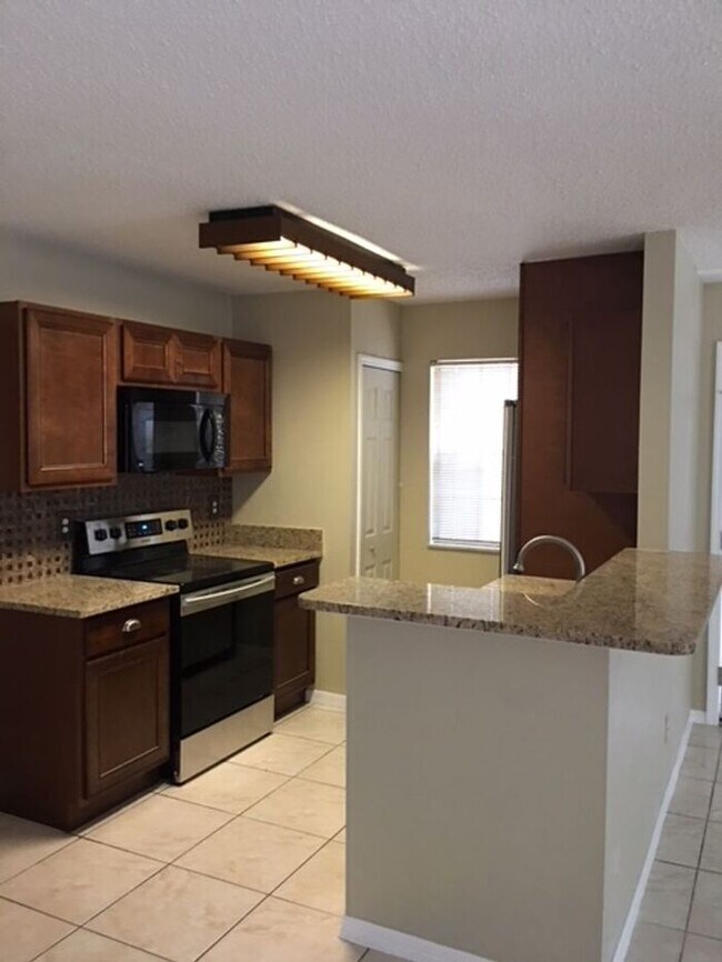 Foto del edificio - 2/2 Beutiful Condo at Hidden Springs - Dow...