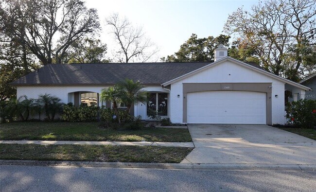 Foto del edificio - 13409 Rayburn Rd