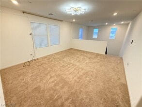 Building Photo - 10854 Gentle Crst Ave