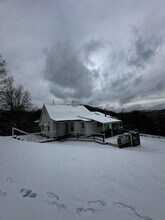 Building Photo - 223 Vinegar Hill Rd