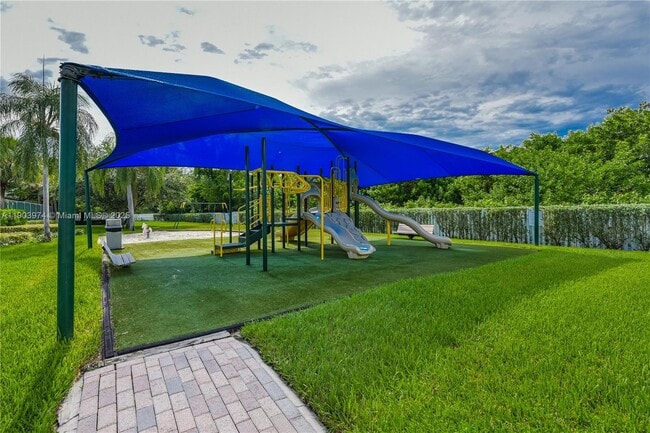 Building Photo - 1275 Yellowheart Way