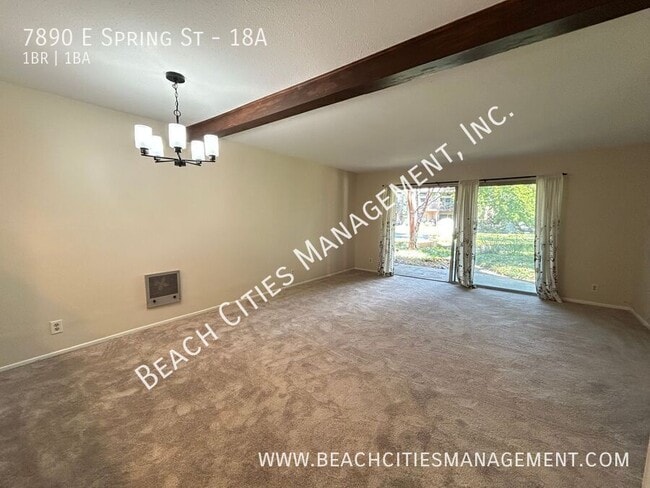 Foto del edificio - 7890 E Spring St
