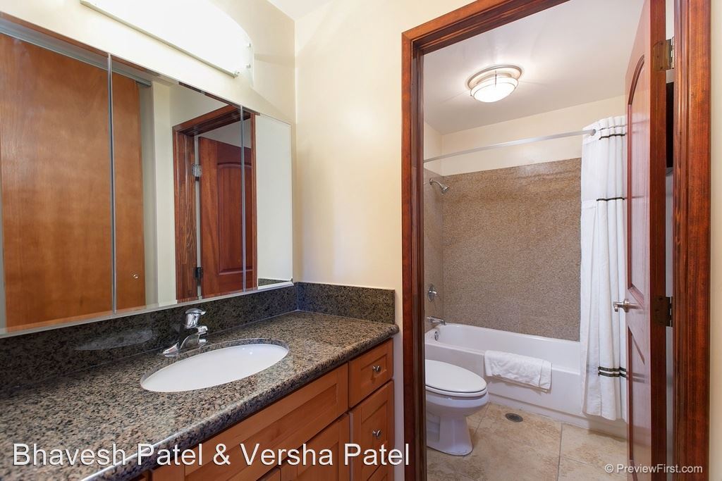 Primary Photo - Studio, 1 bath Apartment - 2132 Brant Street