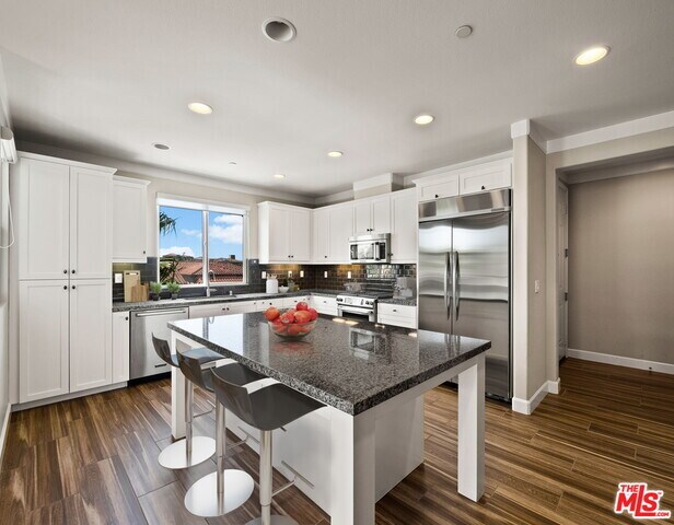 Foto del edificio - 12746 W Jefferson Blvd