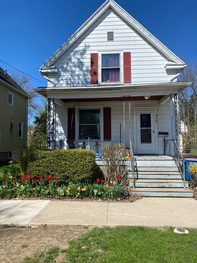 Primary Photo - 410 5th St