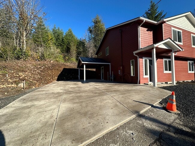 Building Photo - 00430-400 NW 7th AVE