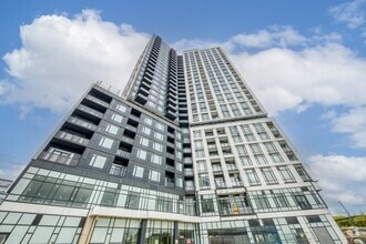 Building Photo - 2495-2495 Eglinton Ave W