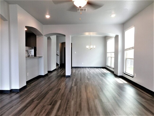 Foto del edificio - 3405 Addison St