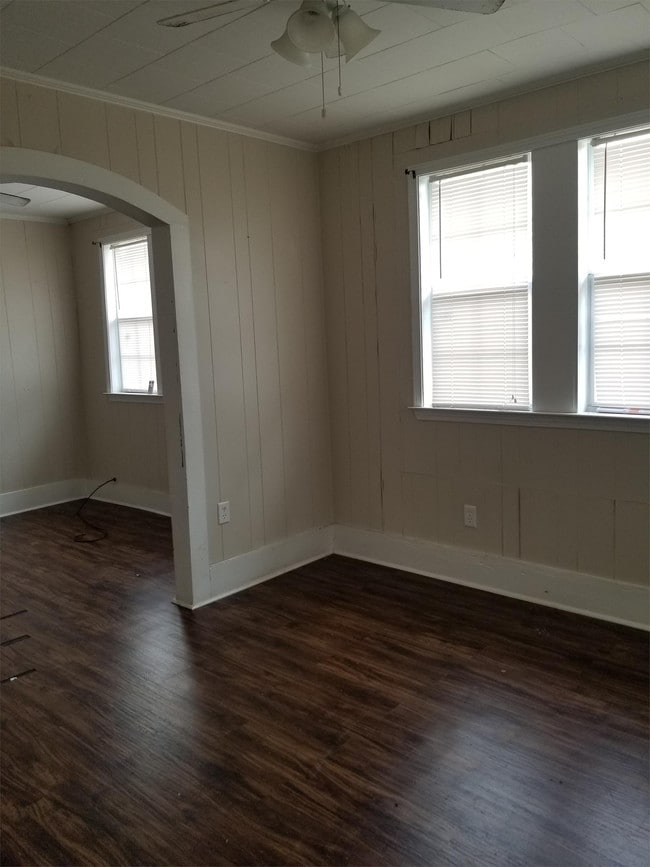 Photo - 1043 N 29th St House