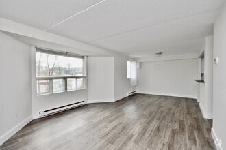 Building Photo - 56 Donald St