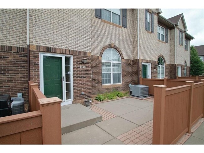 Building Photo - 6439 Regency Ln