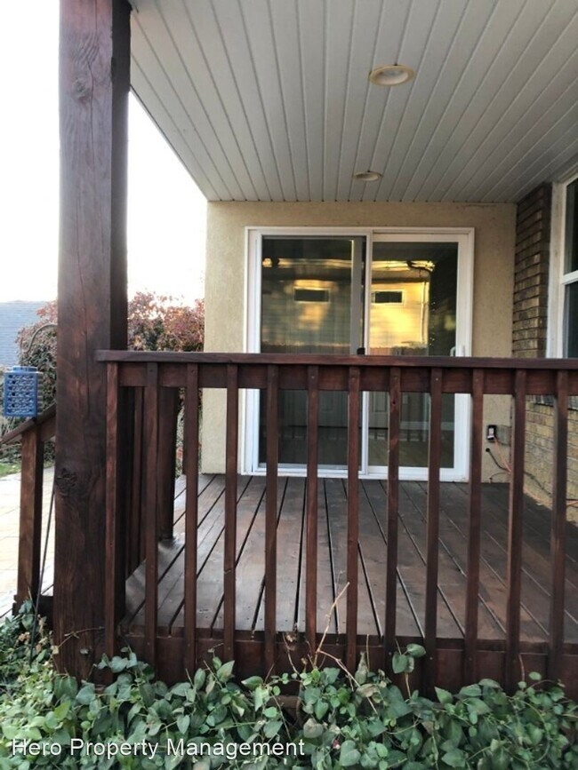 Foto del edificio - 3 br, 2 bath House - 1654 Harrison Avenue