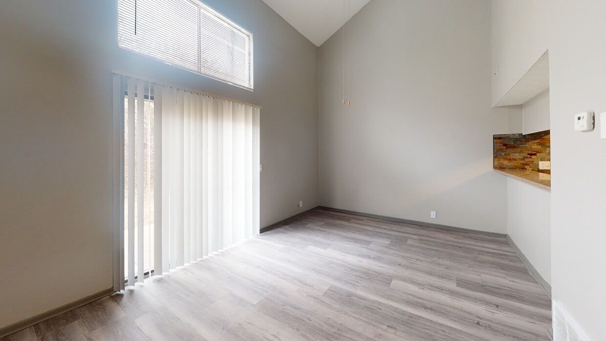 Photo - Reserve at the Knolls Apartments and Townhomes