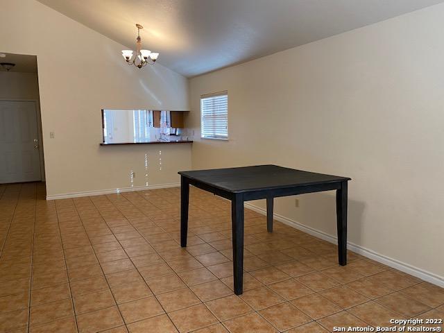 Foto del edificio - 34 Leona Heights