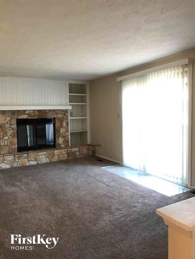 Building Photo - 8307 Autumn Mill Ct