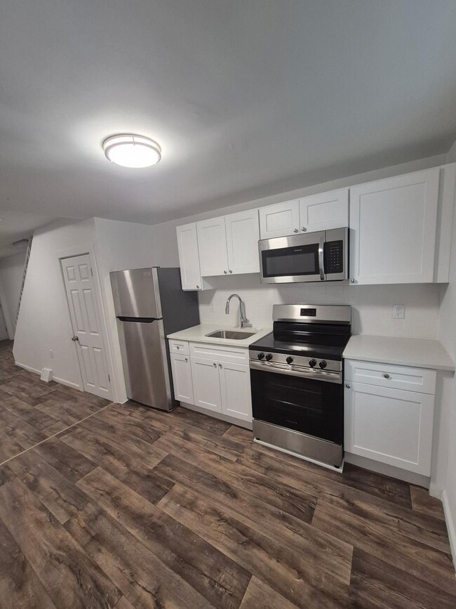 Foto del edificio - 3Bd/1Ba home minutes from Center City