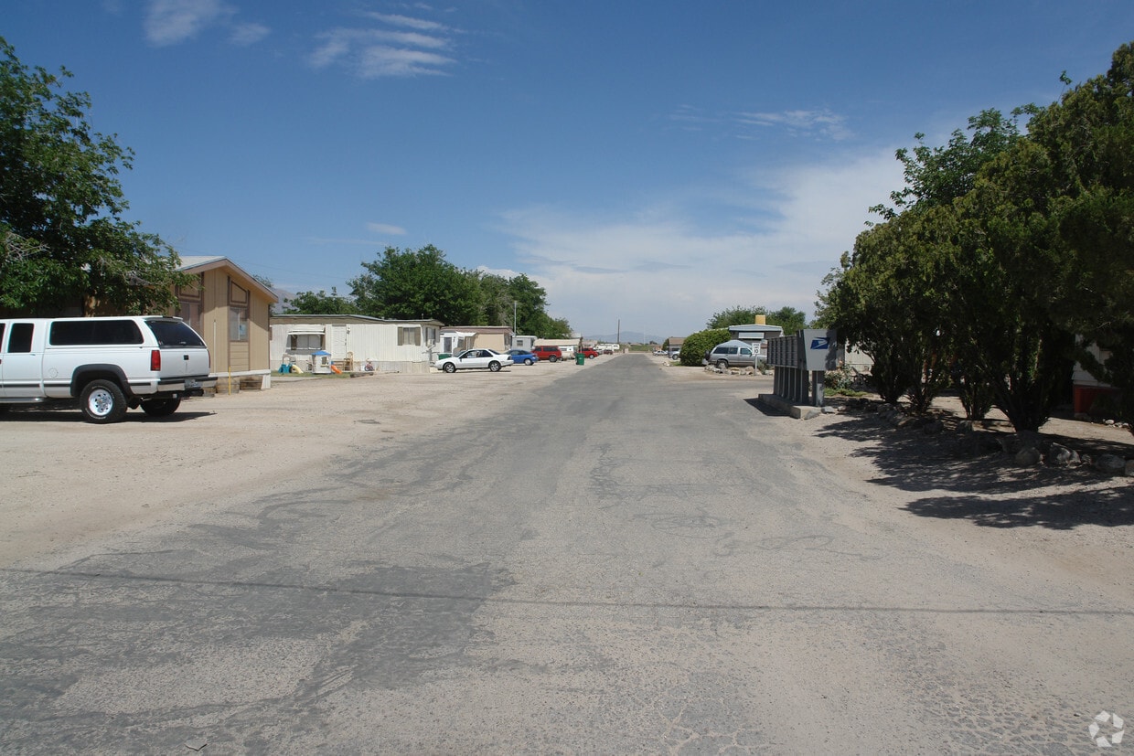 Building Photo - 5000 N La Cholla Blvd