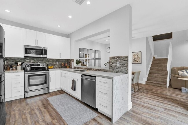 Foto del edificio - 1546 Yellowheart Way