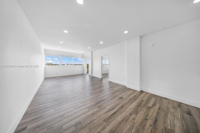 Foto del edificio - 13155 Ixora Ct