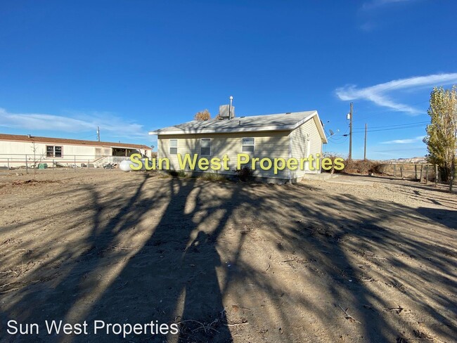 Building Photo - 4 br, 2 bath House - 26 Road 4995