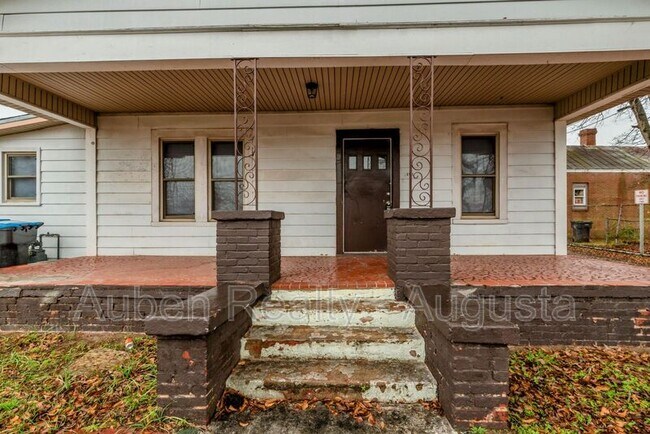 Foto del edificio - 151 Curry St