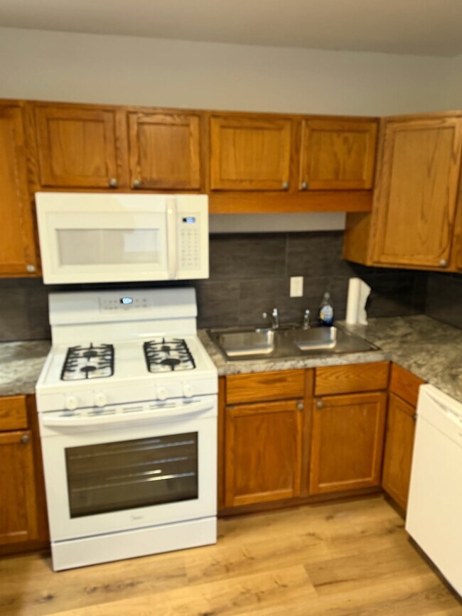 Foto del edificio - 2528 Wayne St