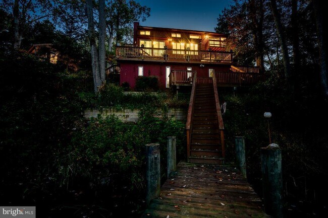 Building Photo - 771 Macsherry Dr