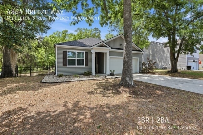 Building Photo - 4864 Breeze Way