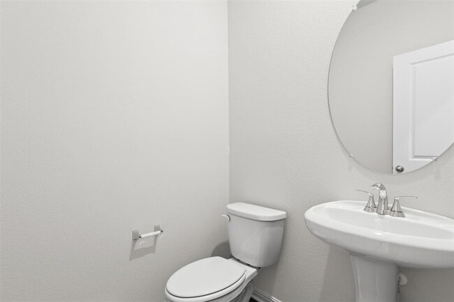 Building Photo - 109 Zinnia Ln