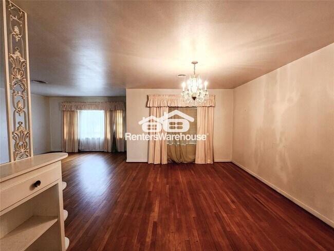 Foto del edificio - 4446 Busiek St