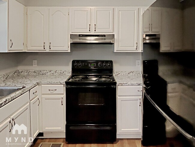 Foto del edificio - 6852 Cherry Cir